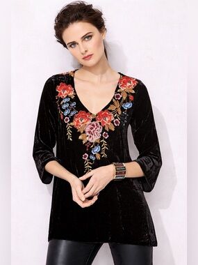 Johnny Was Black Velvet Floral Embroidered Tunic Top Boho Chic